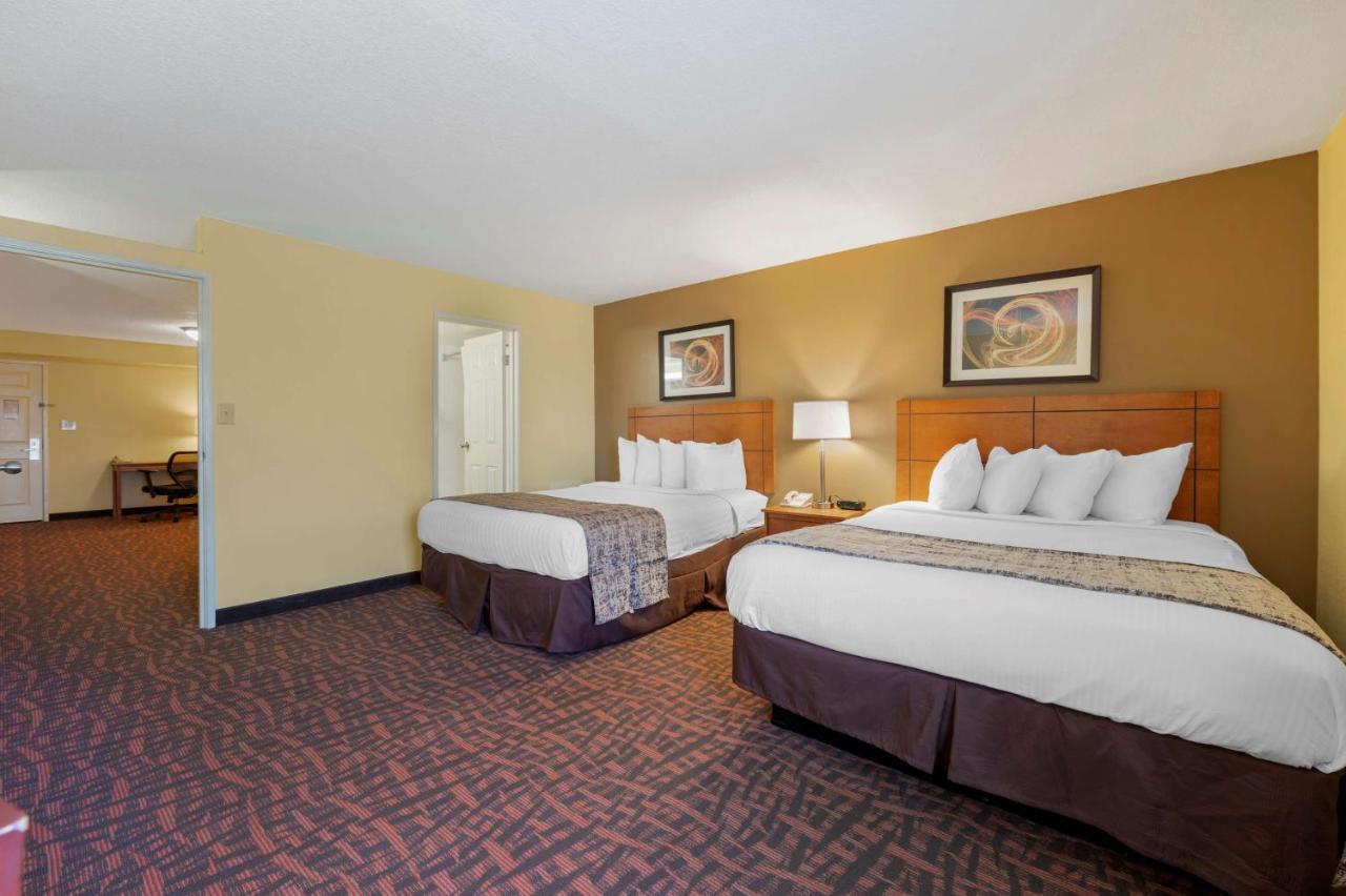 เบสต์ เวสเทิร์น หลุยส์วิลล์ อีสต์ Hotel ภายนอก รูปภาพ